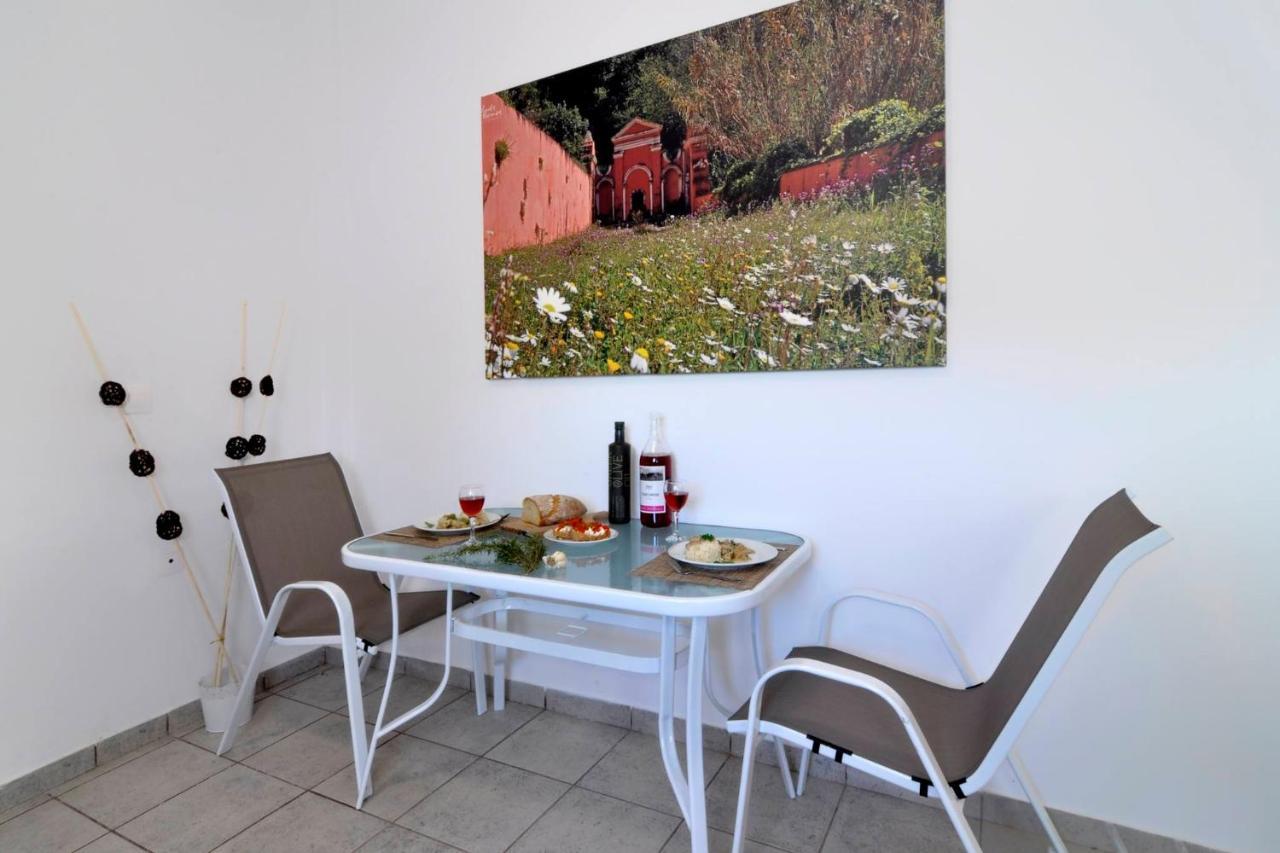 Kloudas Apartments Potamós エクステリア 写真