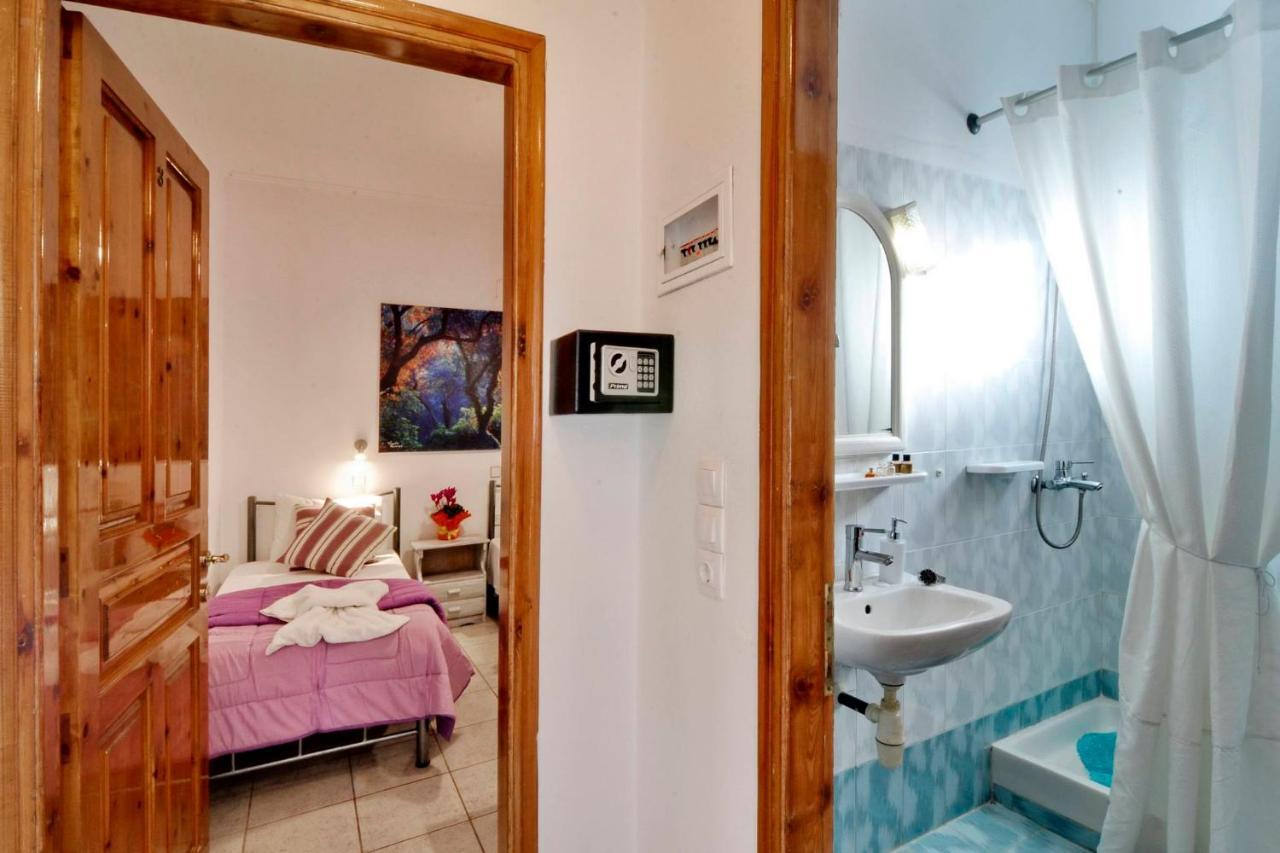 Kloudas Apartments Potamós エクステリア 写真
