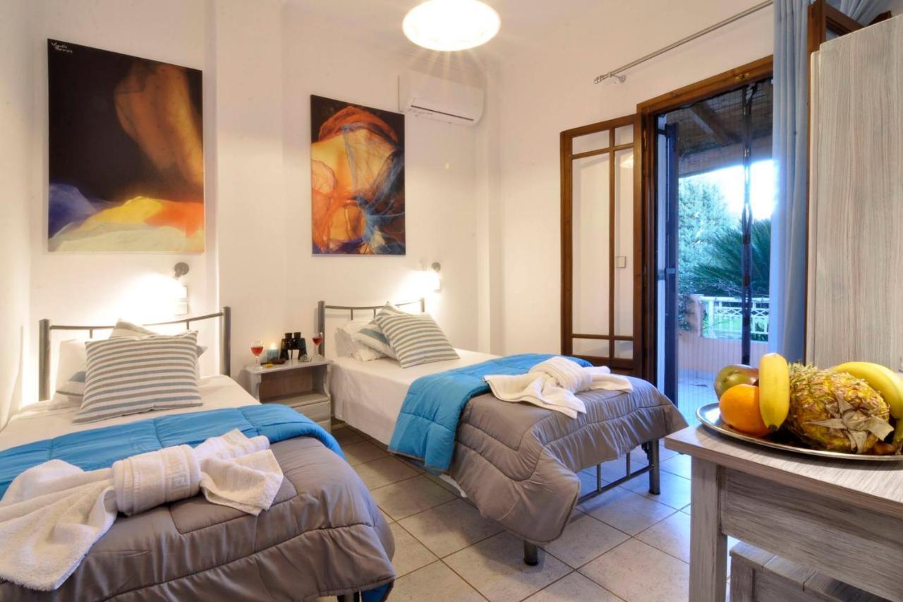 Kloudas Apartments Potamós エクステリア 写真